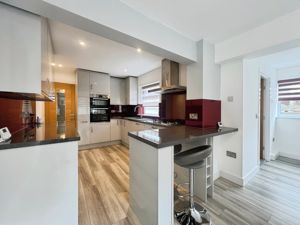 Kitchen- click for photo gallery